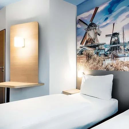 Amsterdam-zaandam 3*