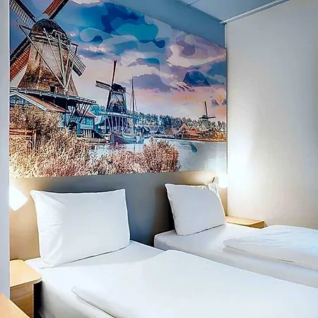Отель Amsterdam-zaandam