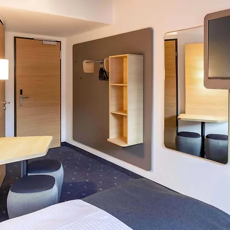 فندق Amsterdam-zaandam 3*