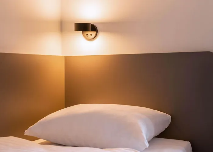 Amsterdam-zaandam 3*